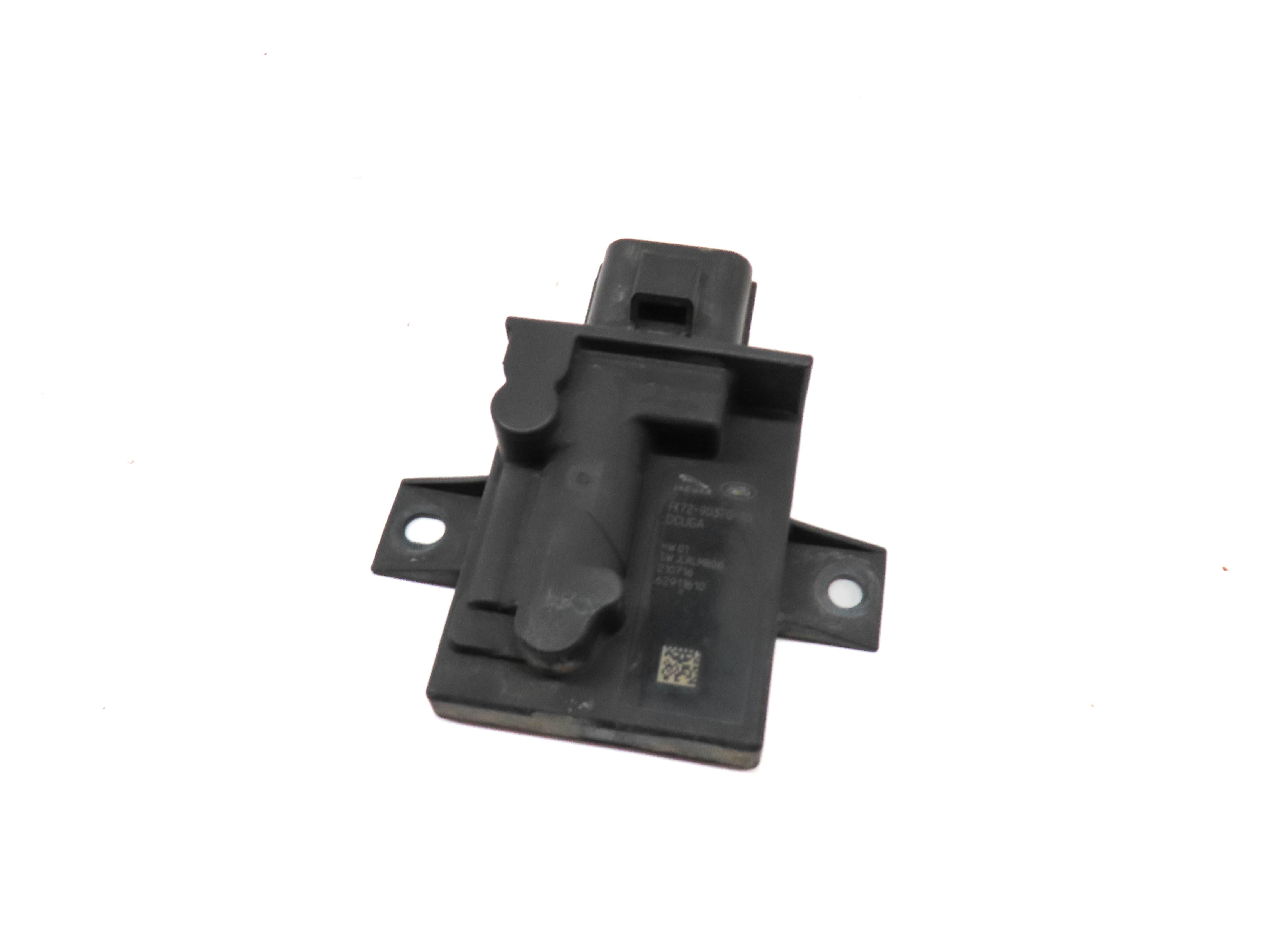 15-19 JAGUAR E-PACE F-PACE XE XF / LAND ROVER DISCOVERY SPORT - FUEL PUMP MODULE — exact item pictured
